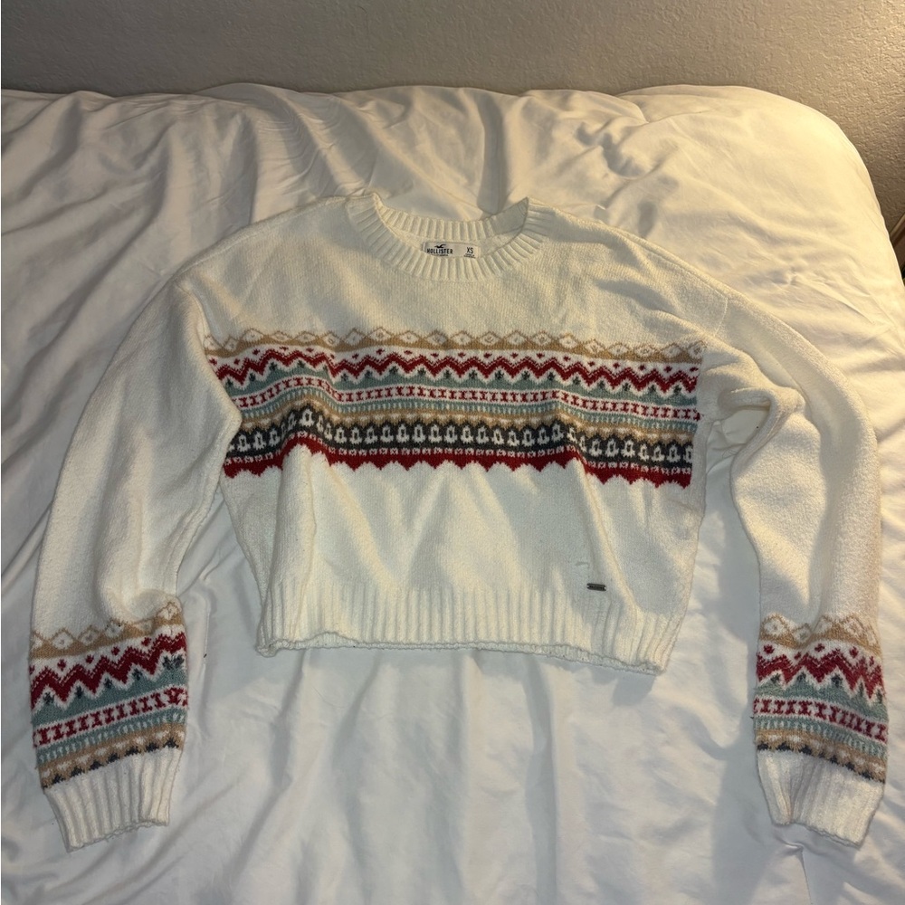 Hollister Cream Multicolor Patterned Sweater